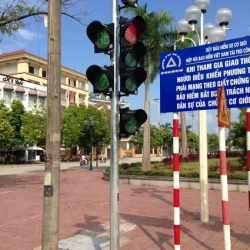 Công ty EMC lắp Đèn tín hiệu giao thông  Xanh - Vàng - Đỏ và Tủ điều khiển giao thông tại QL339A Thái Bình